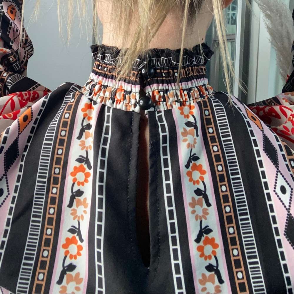 Fashion blouse - Picture 3 of 7